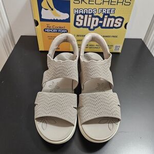Skechers Hands Free Slip-Ins Pier-Lite Sandal Size 9 Wide